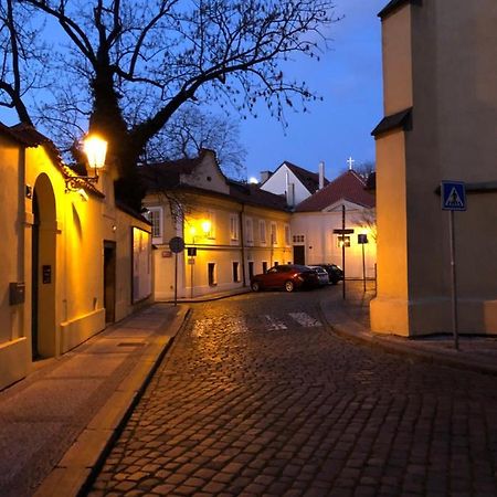 Apartament Old Town Basement Praga Zewnętrze zdjęcie