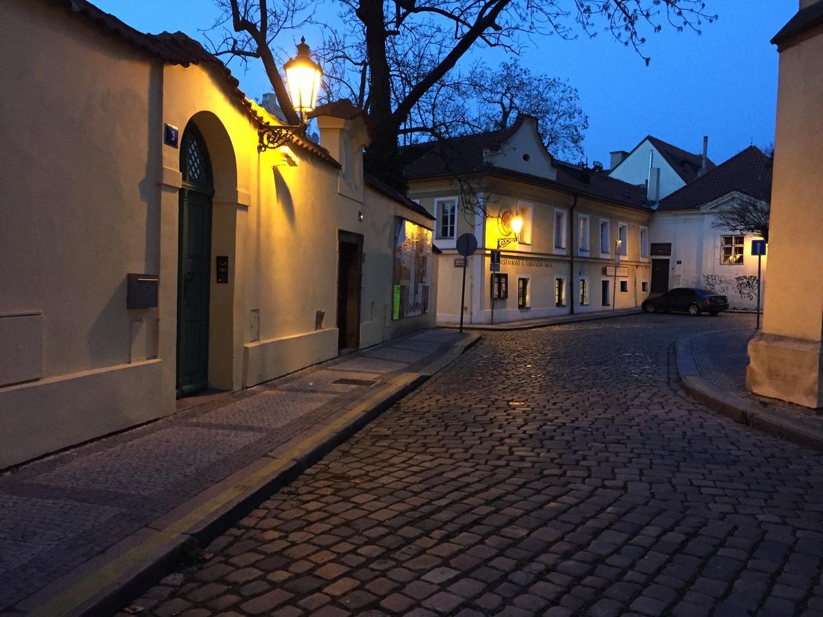 Apartament Old Town Basement Praga Zewnętrze zdjęcie